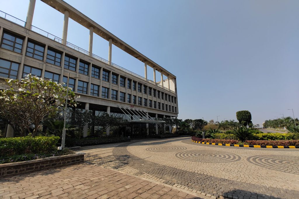 Academic and administrative block at IIM Raipur