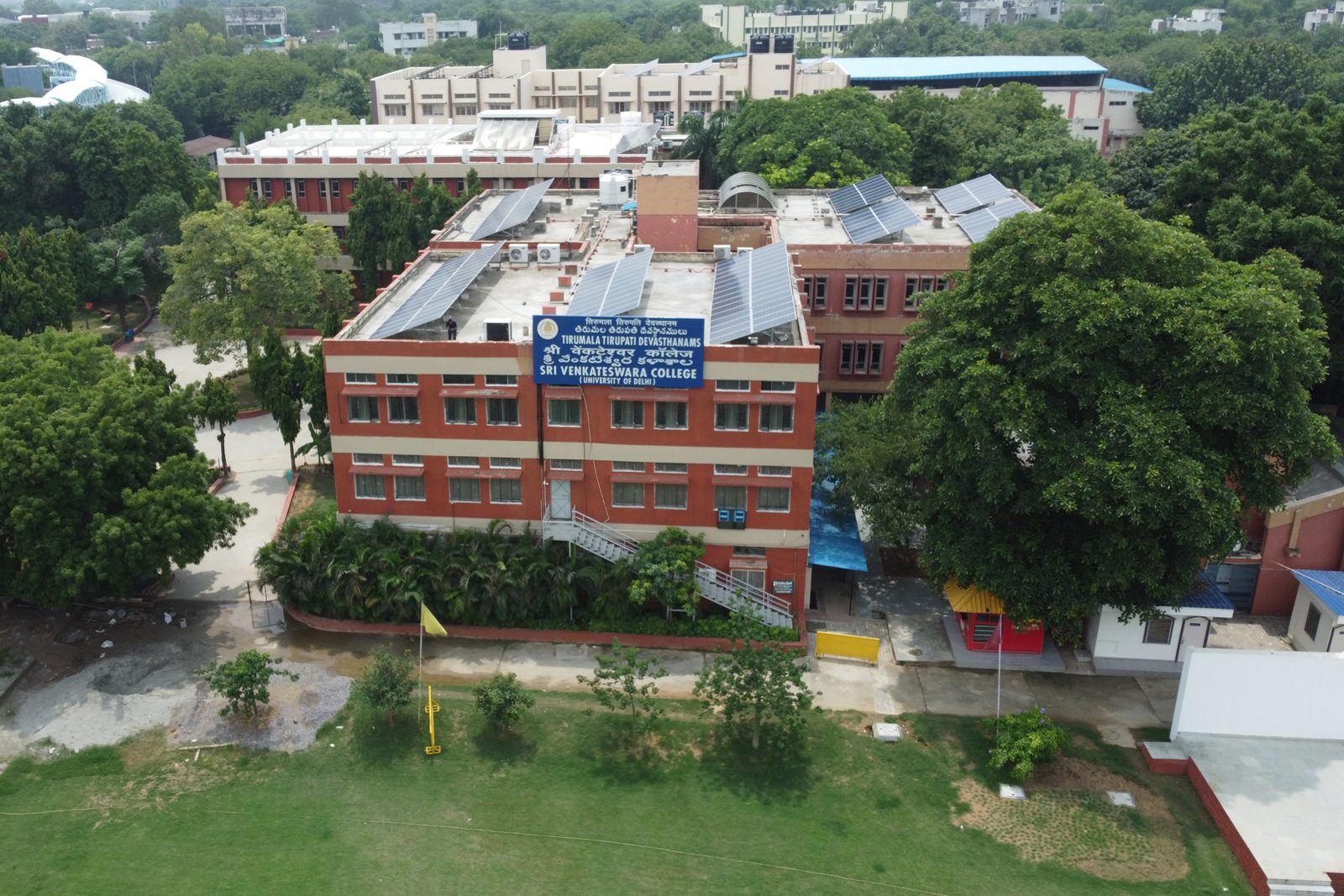 Aerial view of the Sri Venkateswara College campus at Dhaula Kuan, New Delhi